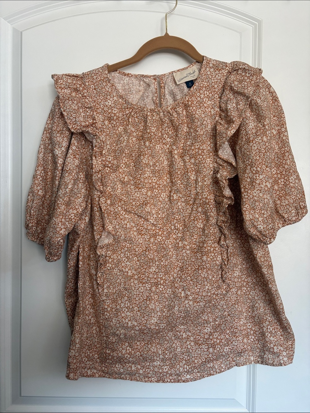 Universal Thread Floral Ruffle Puff Sleeve Top